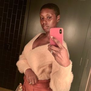 Meet your Posher, Keisha